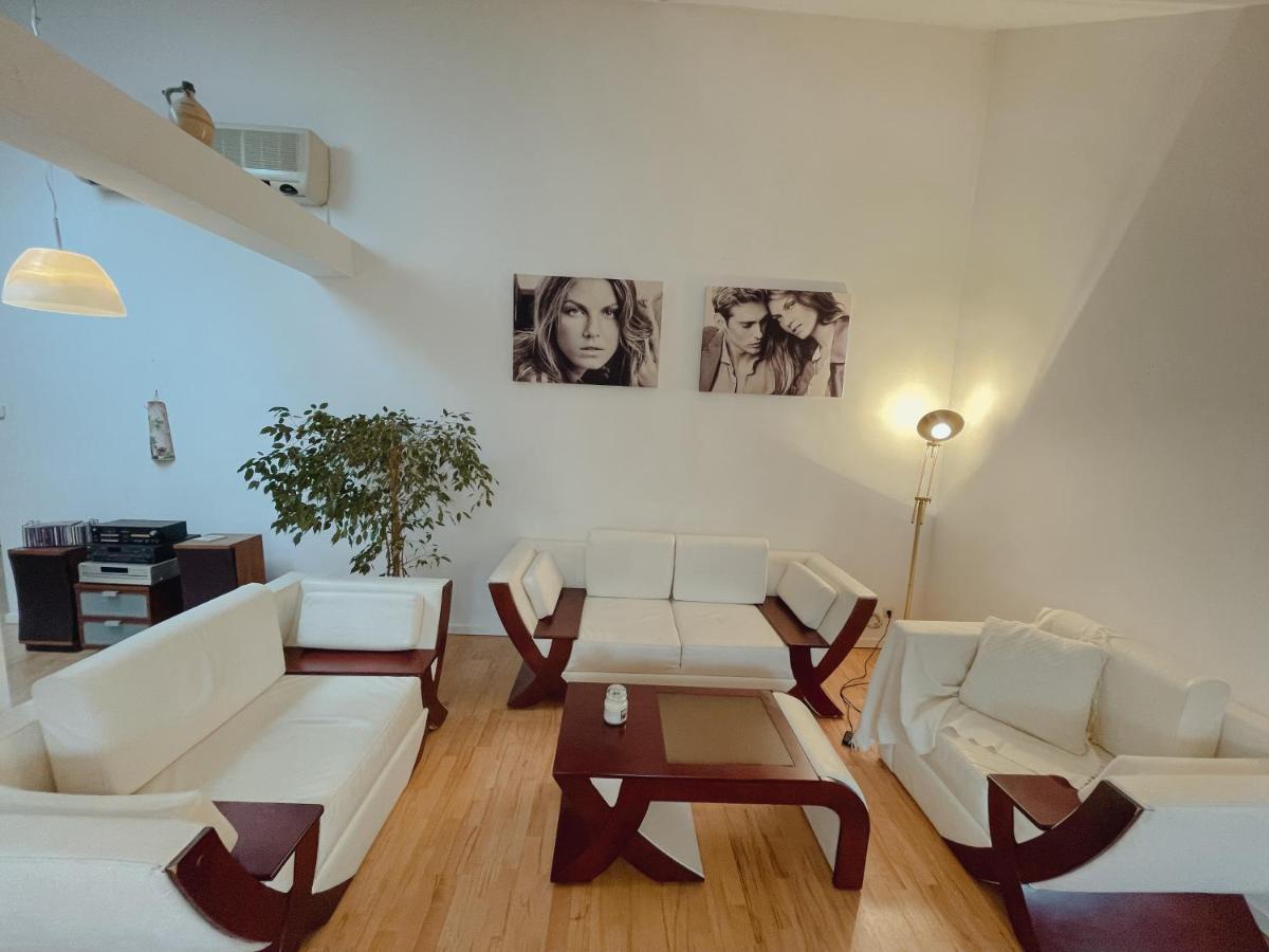 Luxury 150M2 Suite In Most Desirable Area Of Historic Central Wien Eksteriør billede